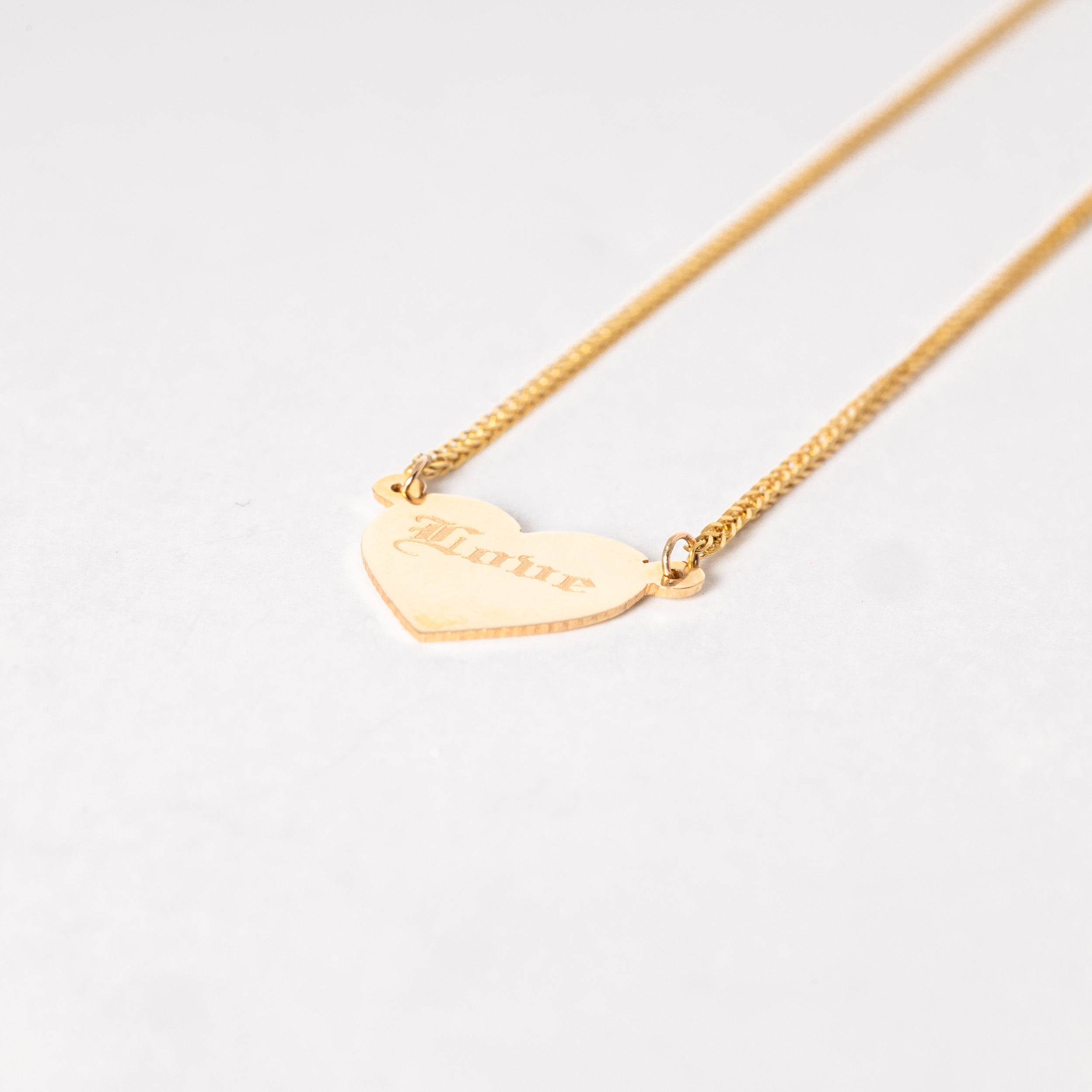Dainty Engravable Heart Chain