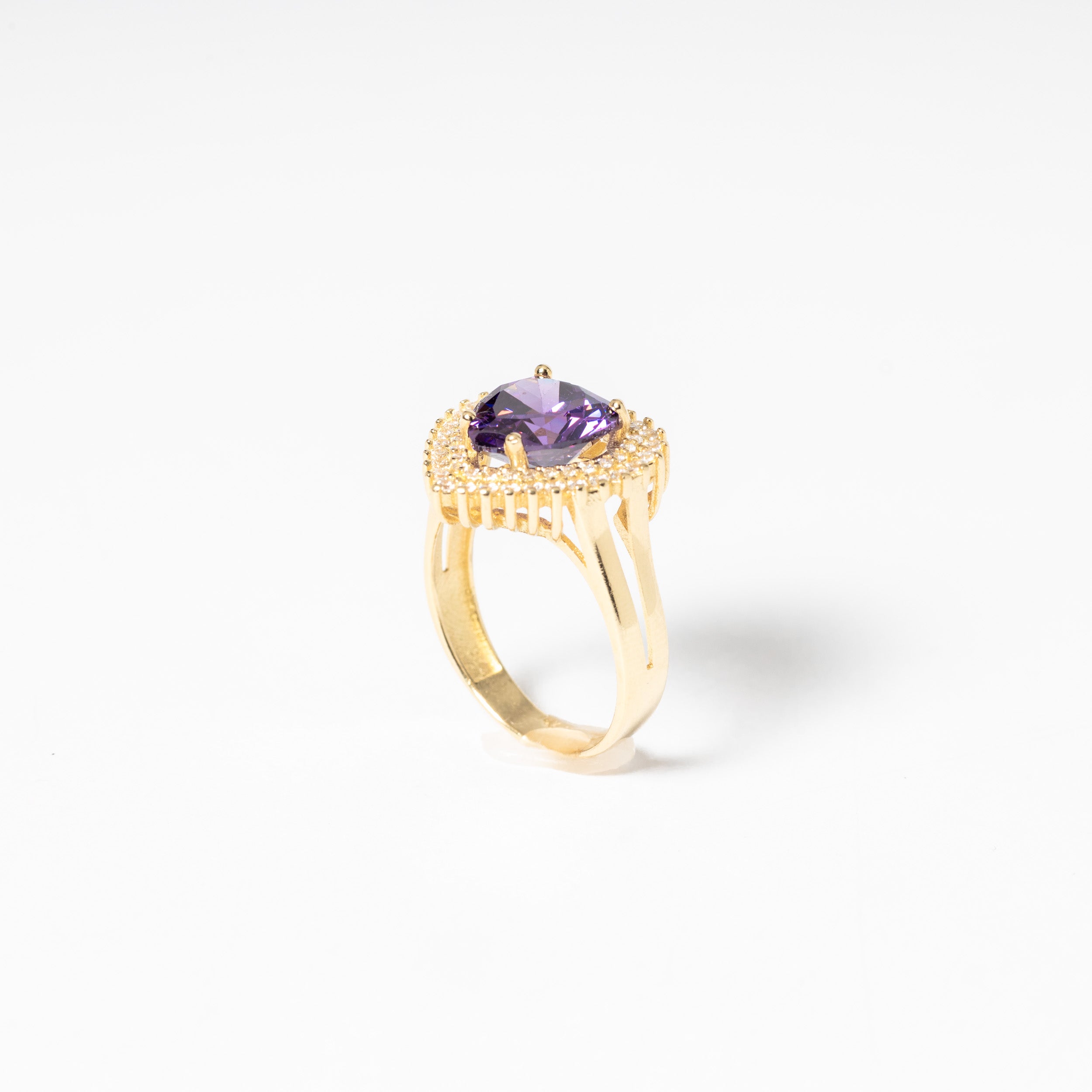 Purple Heart Gemstone Ring