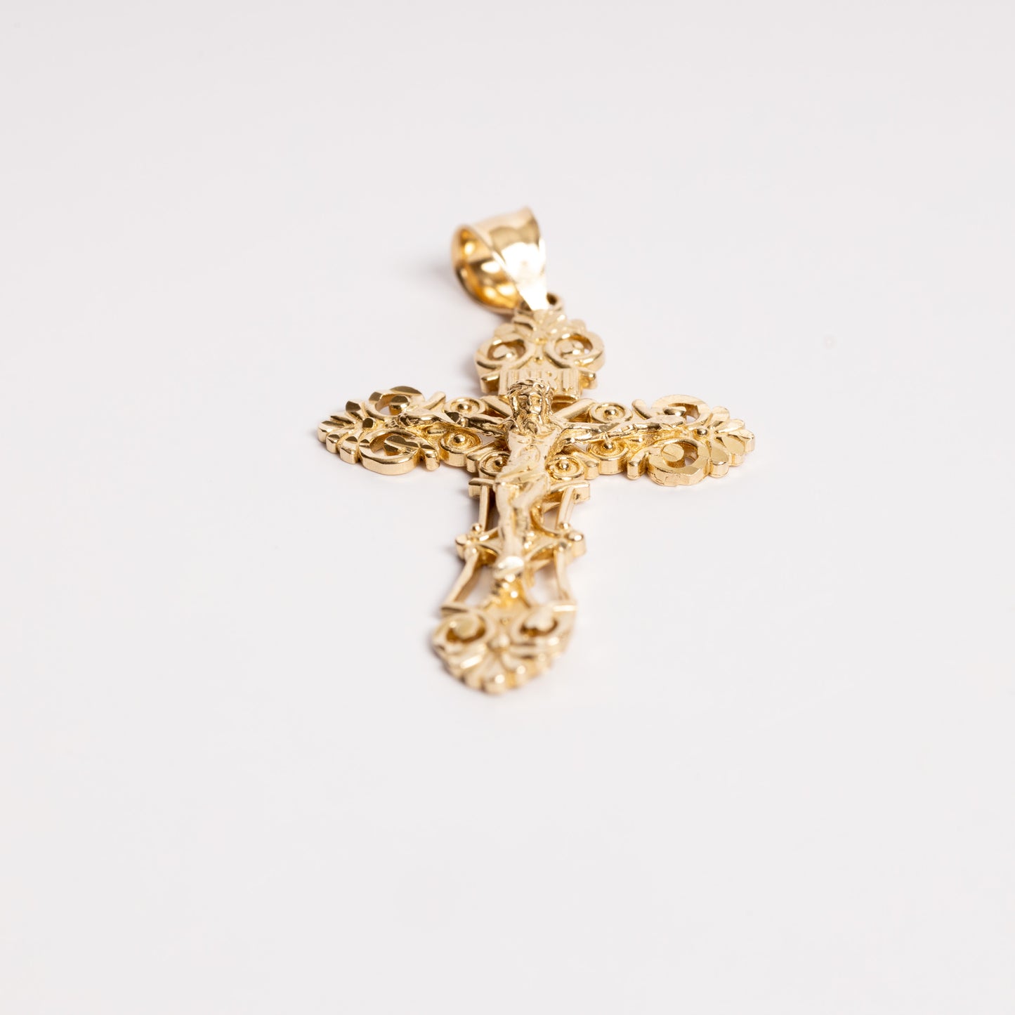 Yellow Gold Antique Diamond Cut Cross Pendant